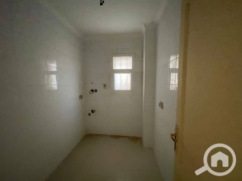 9 1412b54a-5524-409c-9221-1150028afc0b. jpg