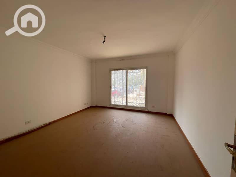 12 c155e731-a291-402e-9542-ee61688efb43. jpg