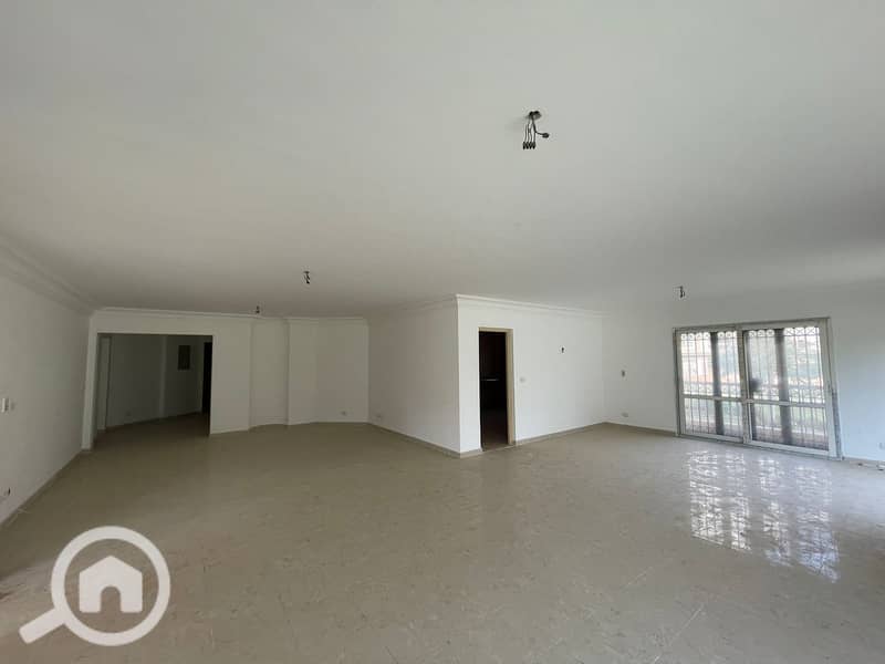 13 e21a23b0-eeb1-4726-847c-d081e80e057d. jpg