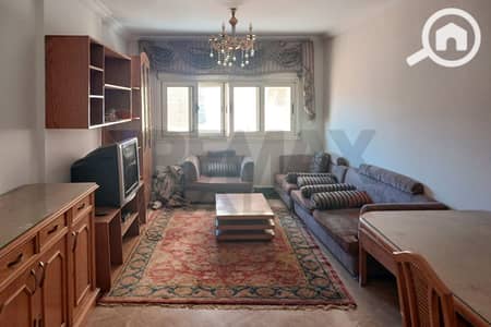 فلیٹ 3 غرف نوم للايجار في سموحة، الإسكندرية - 1. jpg