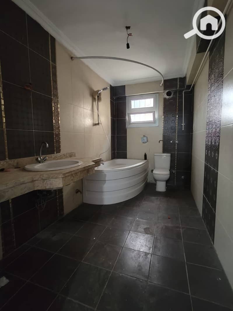 14 WhatsApp Image 2025-12-28 at 19.17. 02. jpeg