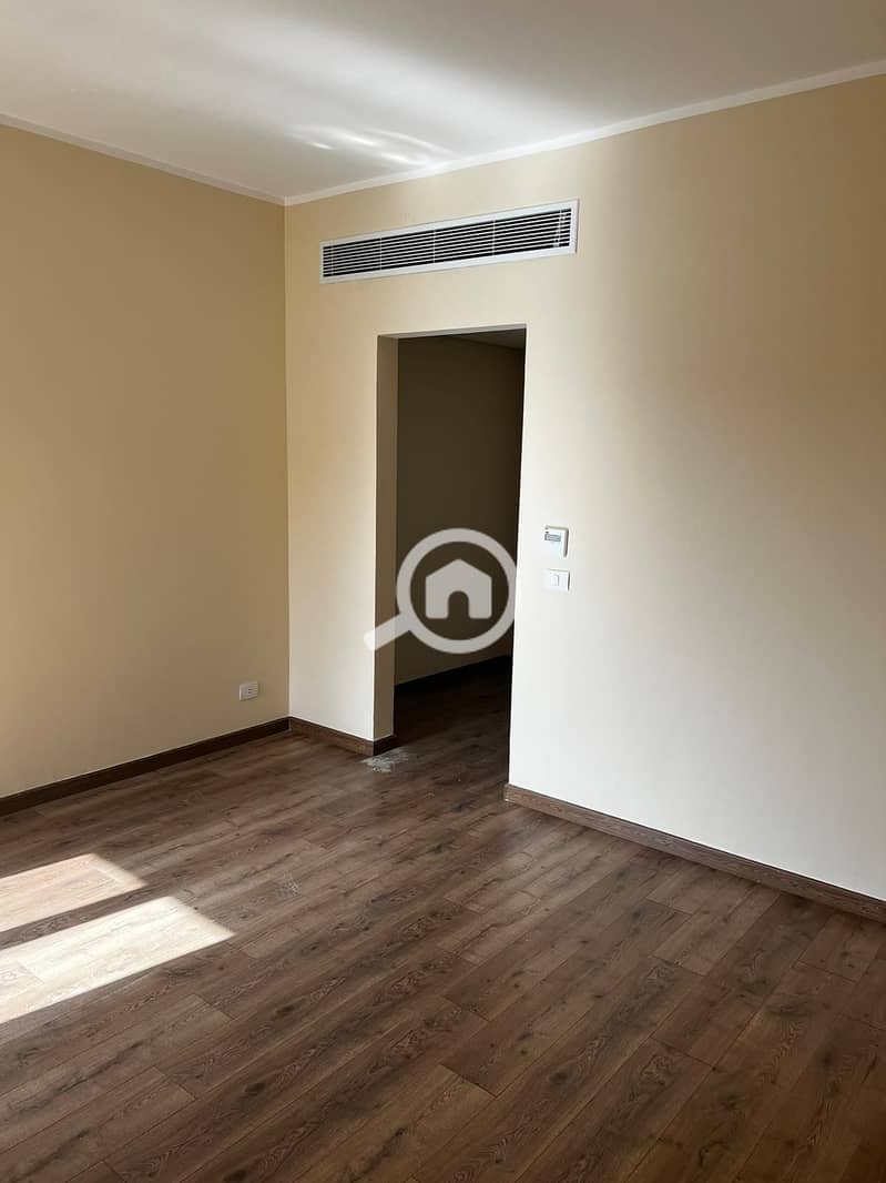 6 WhatsApp Image 2026-01-04 at 4.26. 33 PM. jpeg