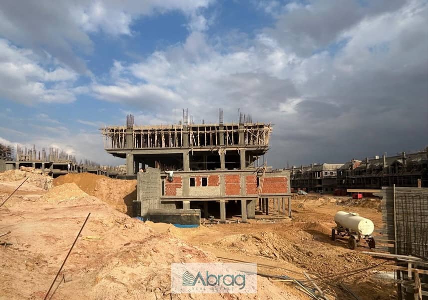 6 7c96c490-23c4-47c8-83b2-f12b8480fe83. jpg