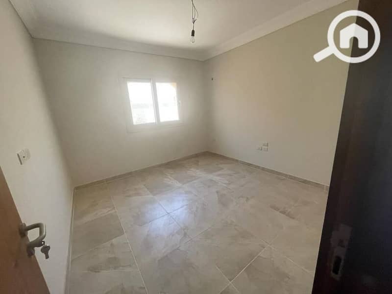 12 WhatsApp Image 2026-01-04 at 4.49. 24 PM. jpeg