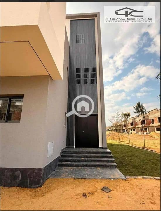 4 WhatsApp Image 2026-01-05 at 1.09. 47 PM. jpeg