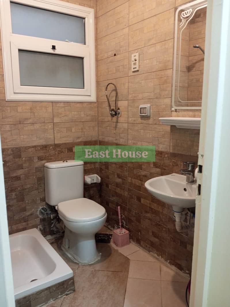 8 1769b98f-28f8-478a-9e63-632c59ef53ad. jpg