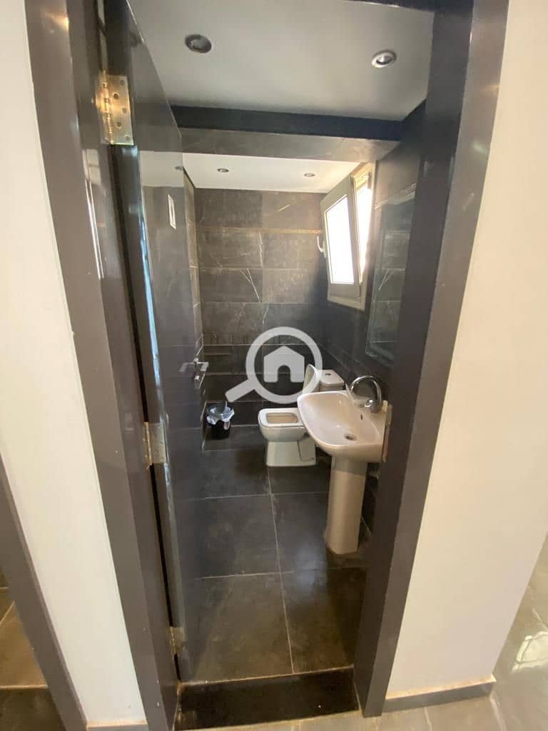 4 WhatsApp Image 2026-01-05 at 9.37. 57 AM (1). jpeg