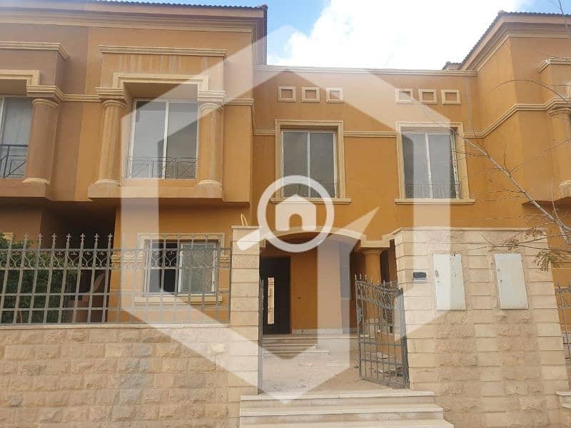 5 Royal Meadows 1. jpg