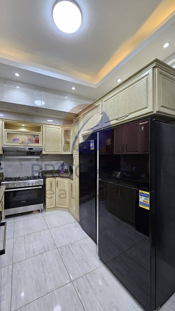 7 e6d6b5e4-e0dc-470a-9df1-17a8609bd684. jpeg