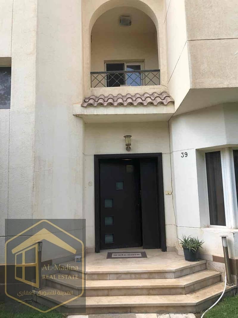 2 cd2ef4e7-496a-46f4-ae36-8f0fd5e545ee. jpg