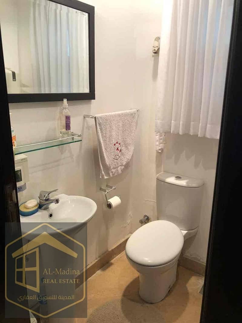 12 901f36c7-aa6d-423e-bef2-45759dfaf4ac. jpg