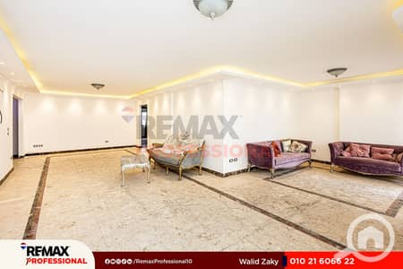 3 Bedroom Flat for Sale in Saba Pasha, Alexandria - 1. jpg