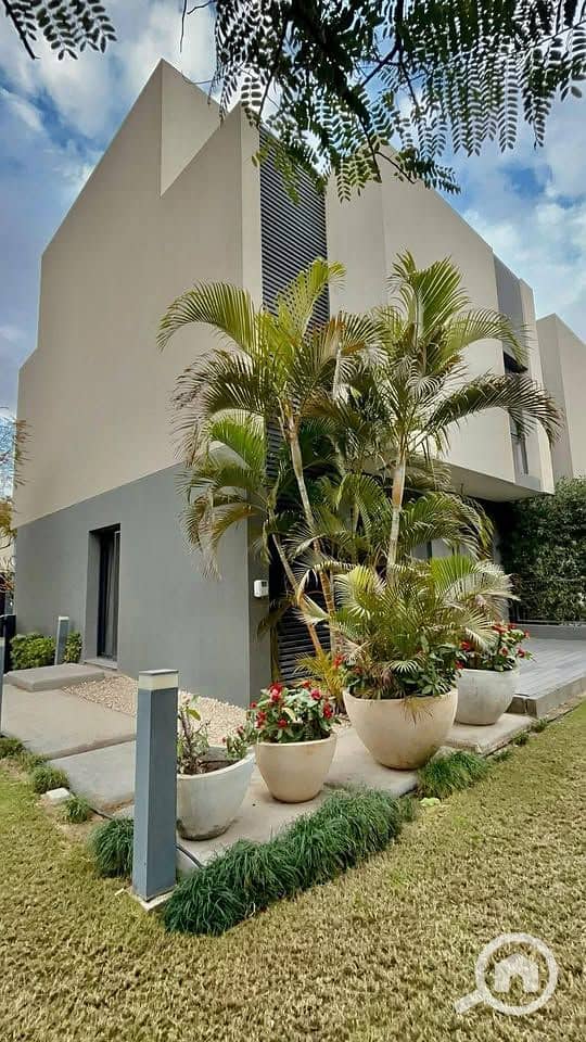 8 WhatsApp Image 2025-12-18 at 5.45. 41 PM. jpeg