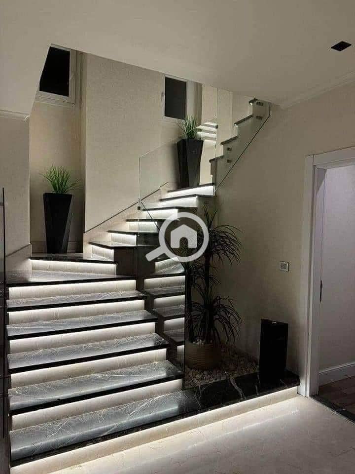 10 WhatsApp Image 2025-12-18 at 5.45. 42 PM. jpeg