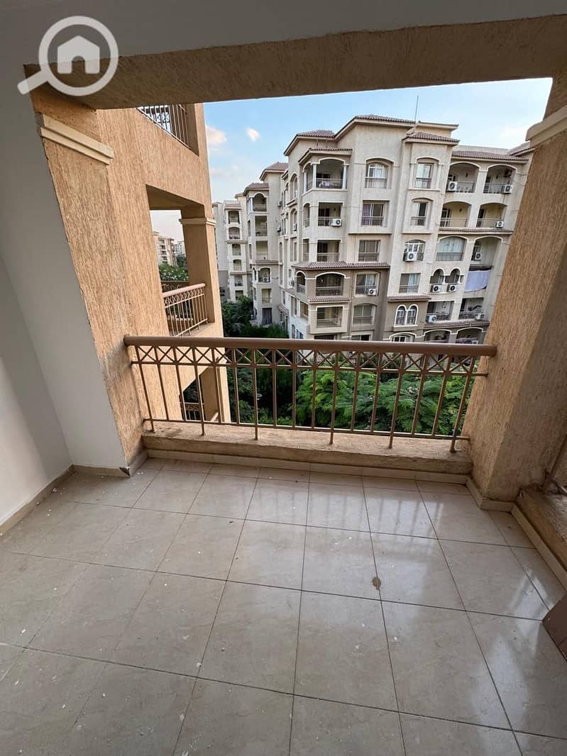 3 a8c57c51-23b2-4e0d-b4d1-6d4612be35df. jpeg