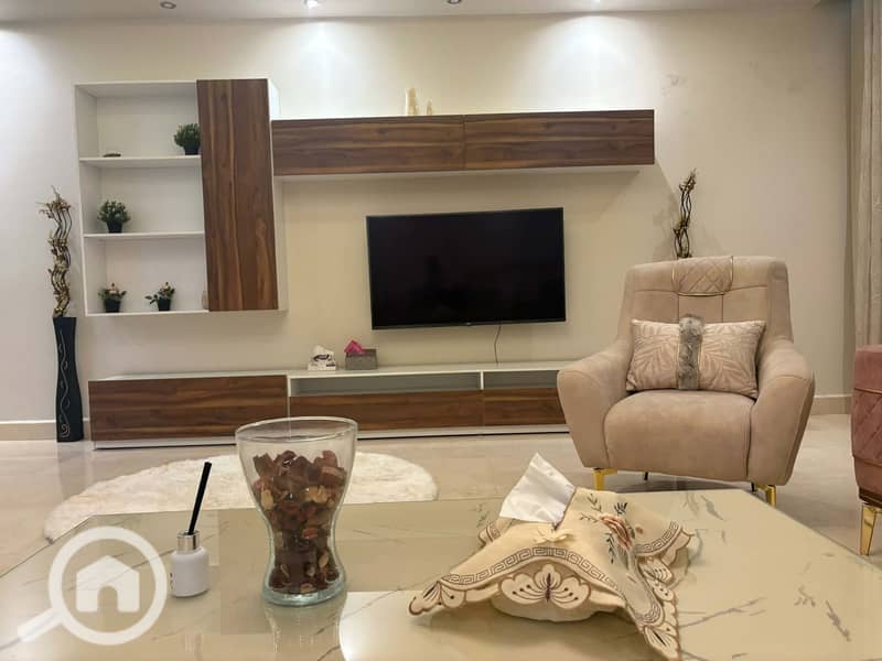 4 89f54495-b697-4511-8a9c-9f3953117e47. jpg