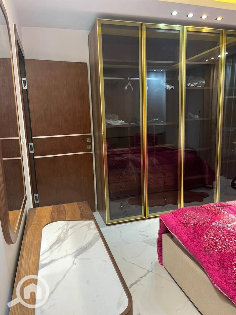 3 744dc851-76b6-447c-9698-fa896e982332. jpg