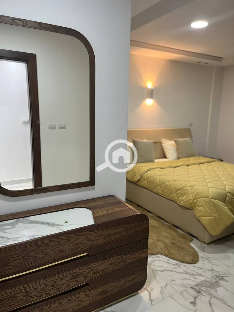 5 924b28e5-a2f0-4a08-b638-f84e3e31f1ad. jpg