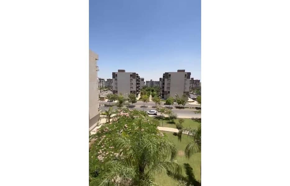 2 002f0d94-eb71-4abe-ba85-de3aa3e9ab29 - Copy. jpg