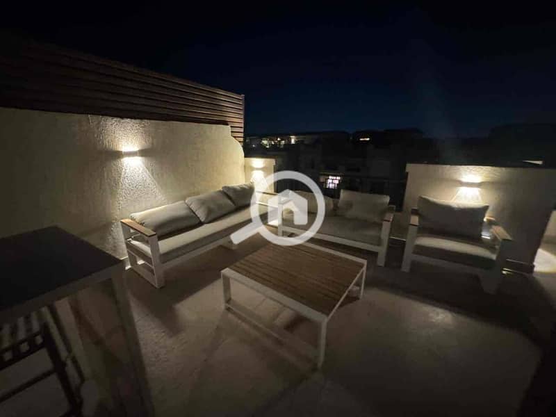 2 21ea8915-cc70-4007-9d26-0b22e4a9a073. jpg