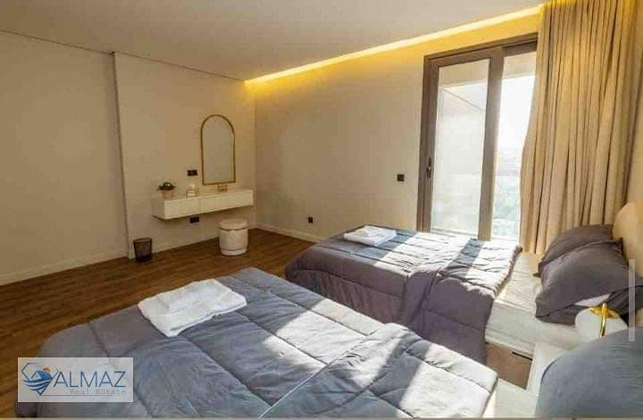 6 WhatsApp Image 2026-01-05 at 1.49. 51 PM (4). jpeg