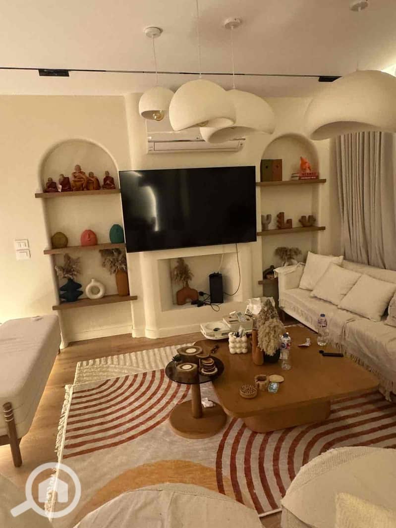 10 1663bde2-7e83-473c-9d83-4882808799f5. jpg