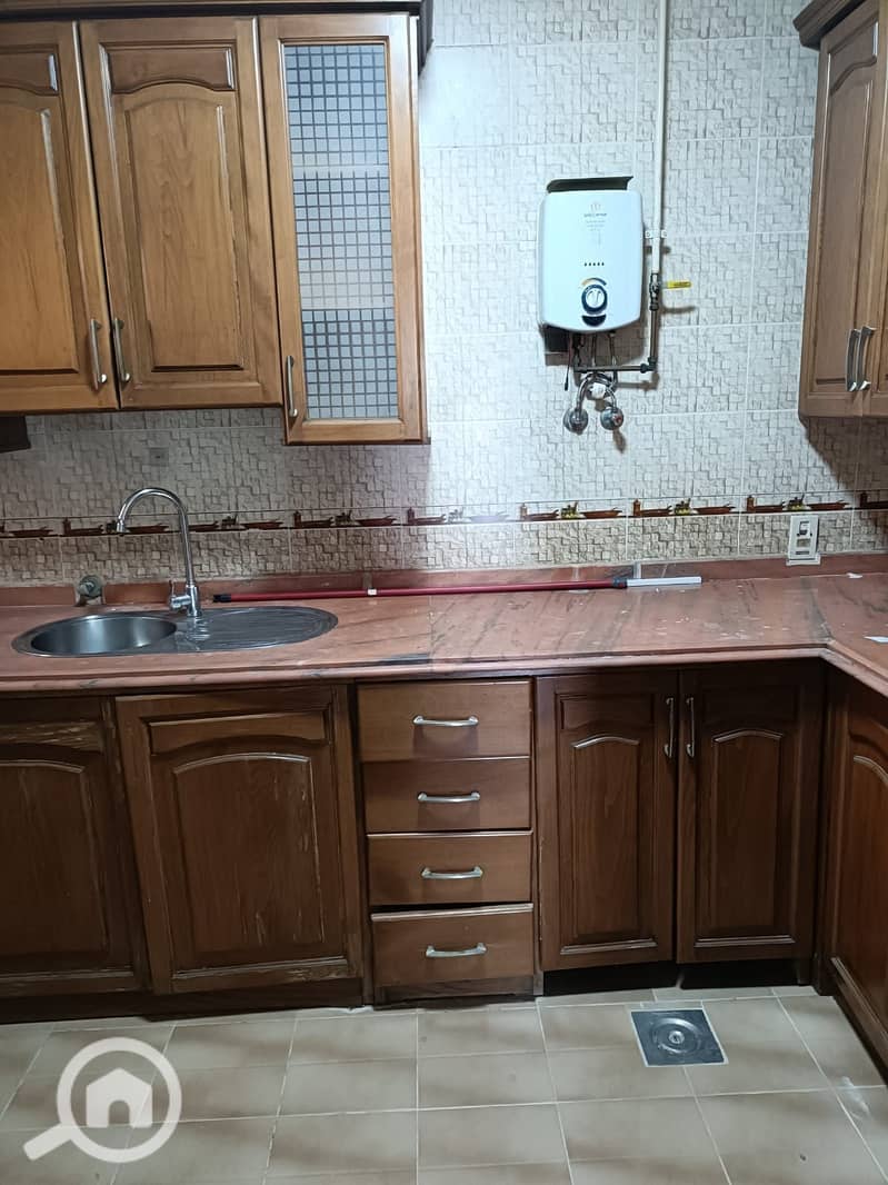 5 21b4edd3-2dcb-4a57-b28c-72e4ebc60559. jpg