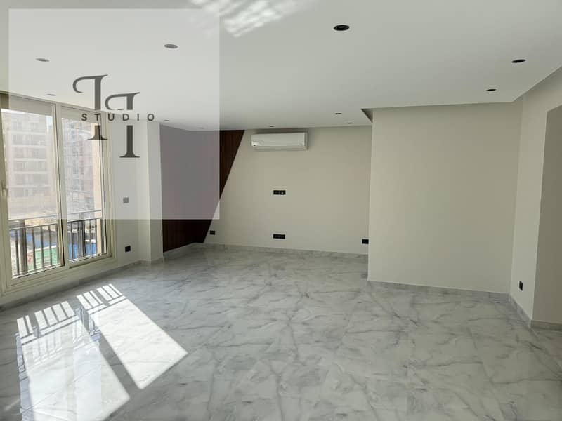 10 WhatsApp Image 2026-01-04 at 5.35. 42 PM (1). jpeg