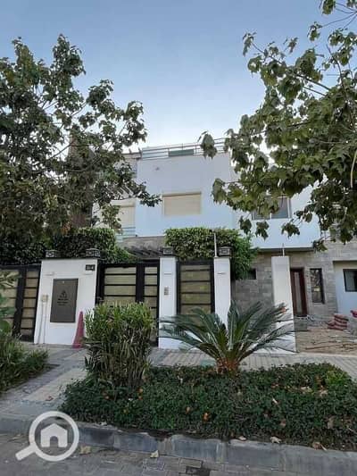 تاون هاوس 4 غرف نوم للبيع في القاهرة الجديدة، القاهرة - WhatsApp Image 2026-01-04 at 5.03. 28 PM (1). jpeg