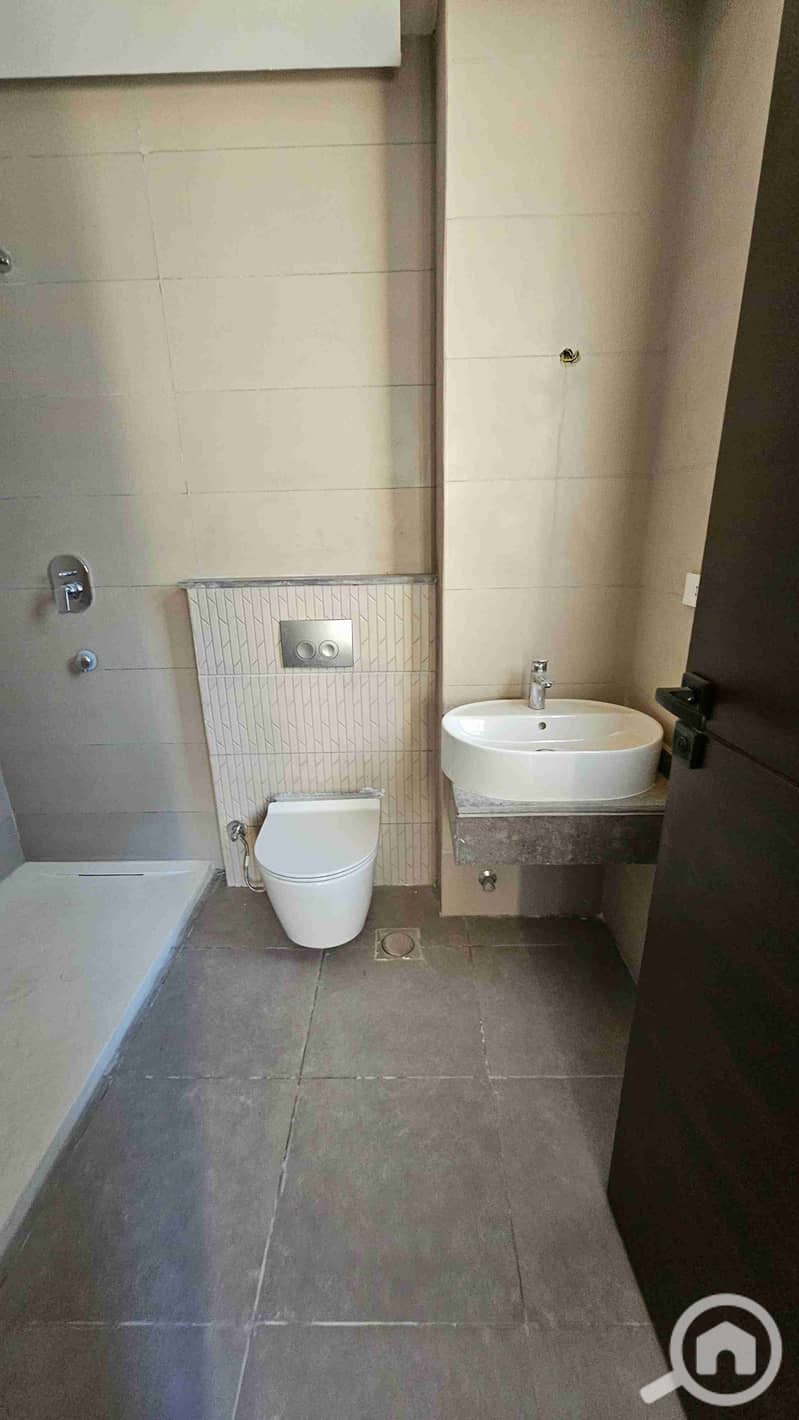 6 20251215_161940. jpg