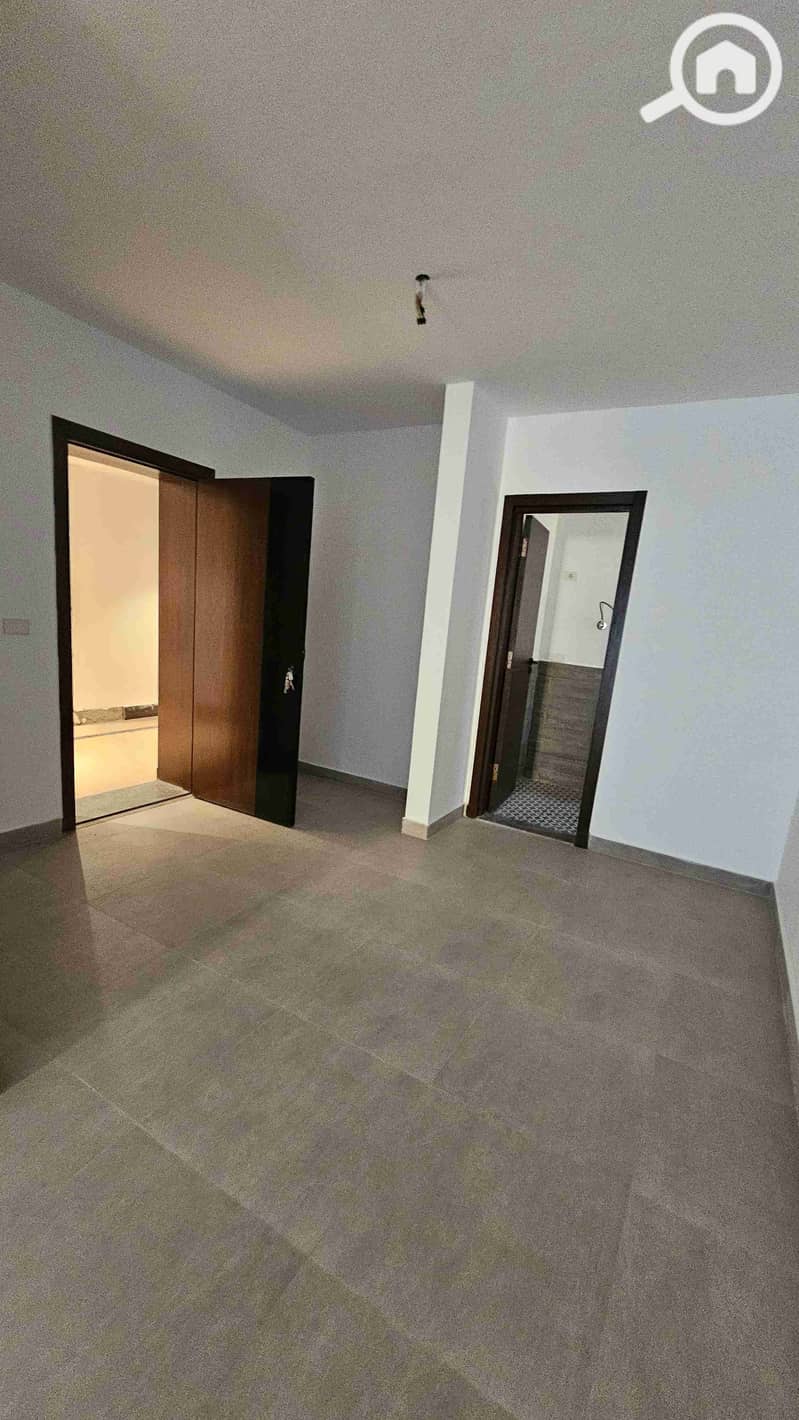 8 20251215_162012. jpg