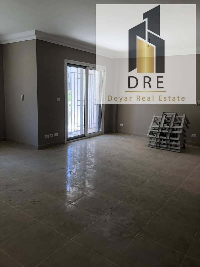 4 7bbb50c3-10a4-43ab-a02d-37a0dbcfbc30. jpg