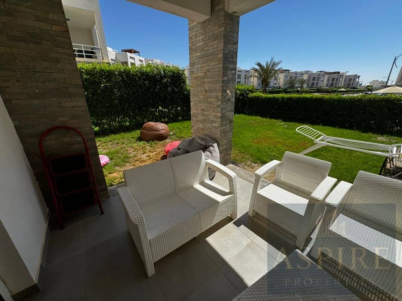 7 WhatsApp Image 2025-12-04 at 17.49. 30_8fa87a3d. jpg