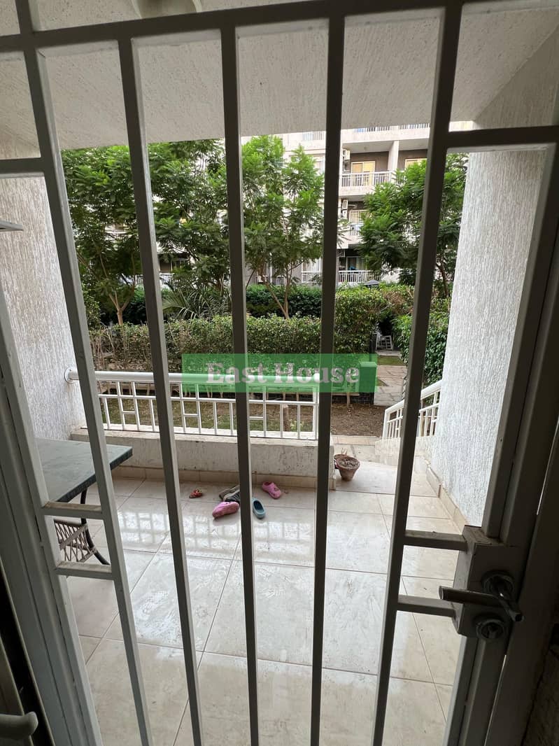 8 2890b5e4-0f66-4a39-9928-77e783b75fc3. jpg