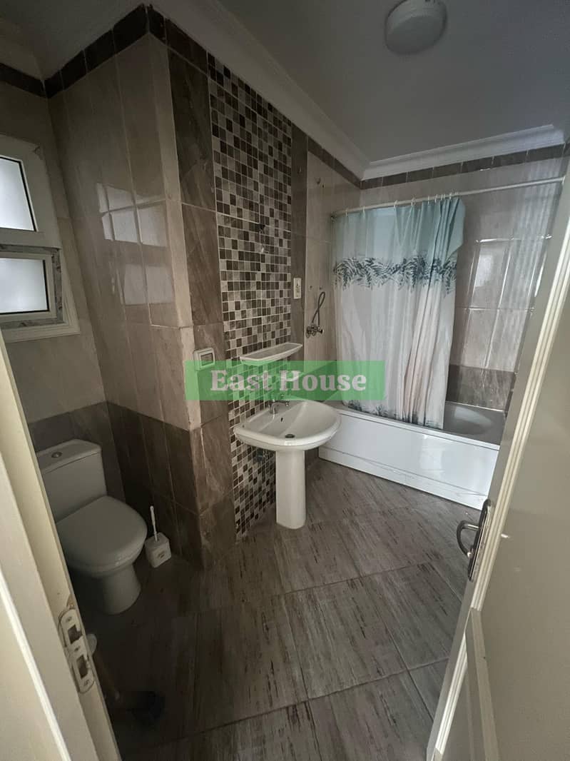 10 c83d34ba-f86c-4948-87b0-2869f3950c35. jpg