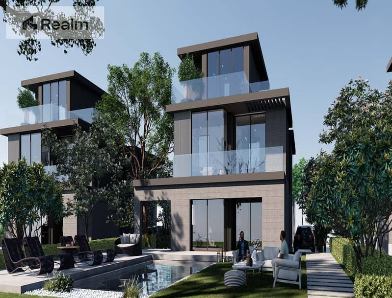 3 101_E_BROCHURE_1__Page_30_Image_0001. jpg