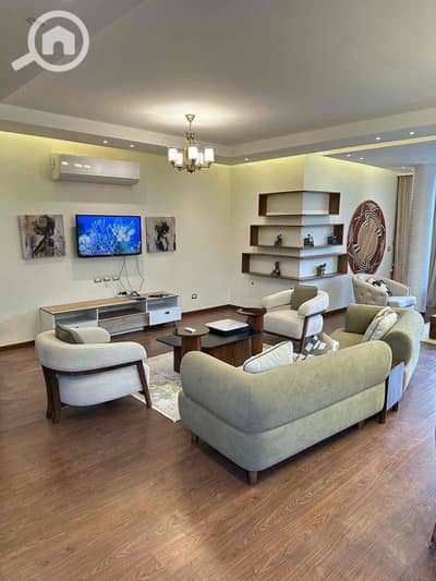 فیلا 4 غرف نوم للايجار في الشيخ زايد، الجيزة - 4b45f6ef-8469-4a75-b005-cd1d27a9a85d. jpg