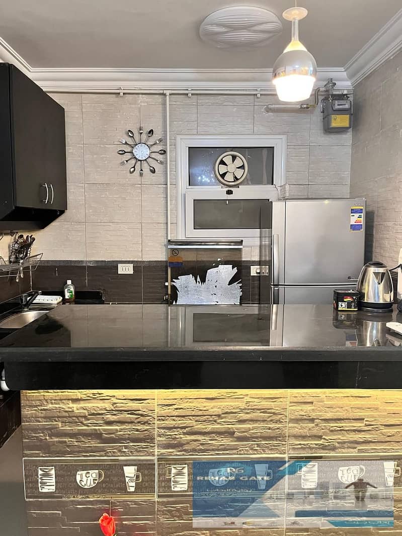 9 66b51759-9ca9-4cec-8da7-344175f4db3a. jpg