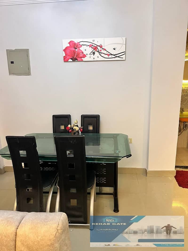 14 771209f2-b771-485f-b9ca-490f683c8985. jpg