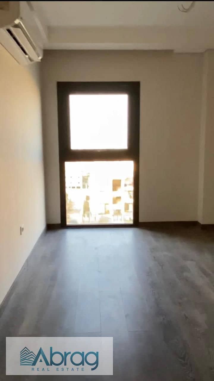 8 WhatsApp Image 2025-12-30 at 10.40. 55 PM (2). jpeg