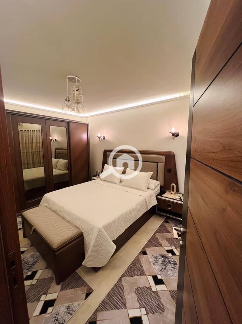 4 WhatsApp Image 2026-01-05 at 11.42. 52 AM. jpeg