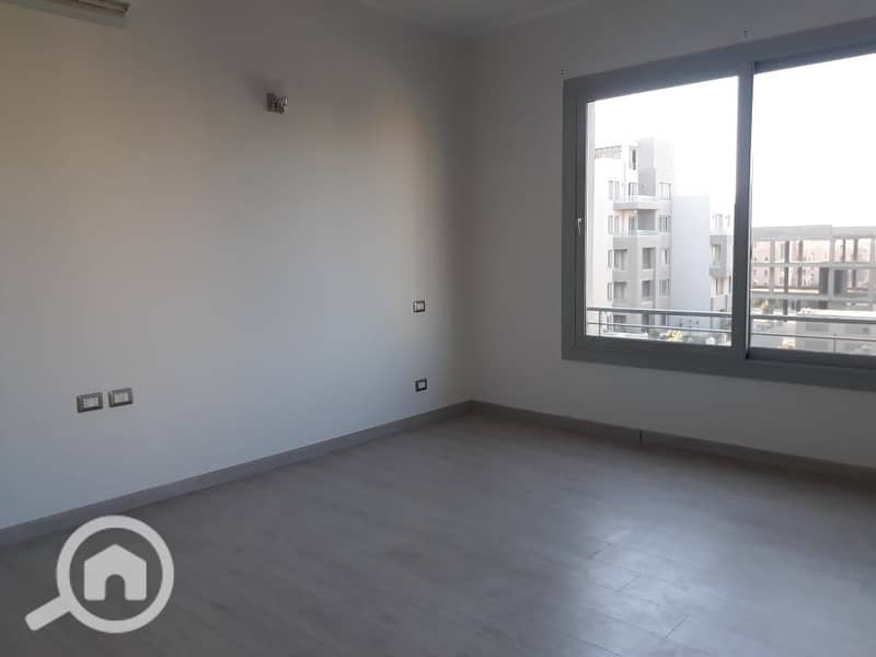 6 WhatsApp Image 2026-01-05 at 14.13. 47 (2). jpeg