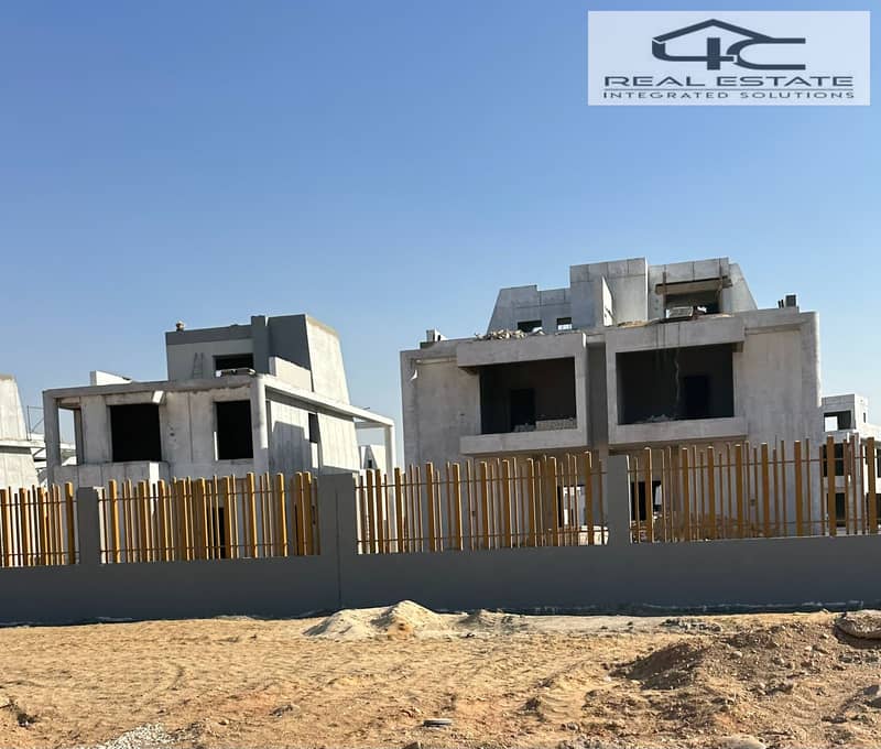 5 WhatsApp Image 2025-10-22 at 04.32. 25 (2). jpeg