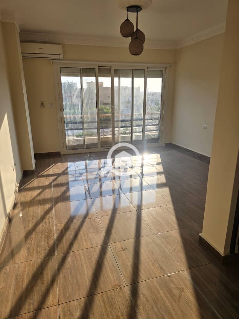 2 485aae02-f9b2-48df-9b9c-ddef4d890959. jpeg