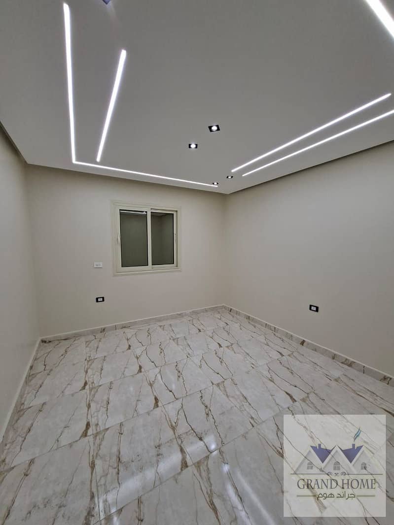 10 d5e8a7f0-16b0-46be-9f9a-69b774c8703c. jpg