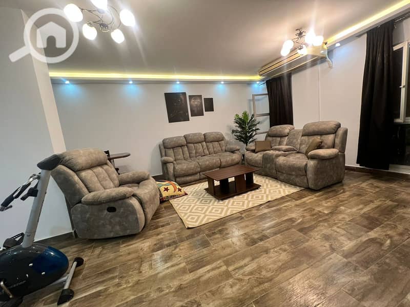 2 4aca28cc-76dc-4c68-b4cc-6ef2a9116ee2. jpeg