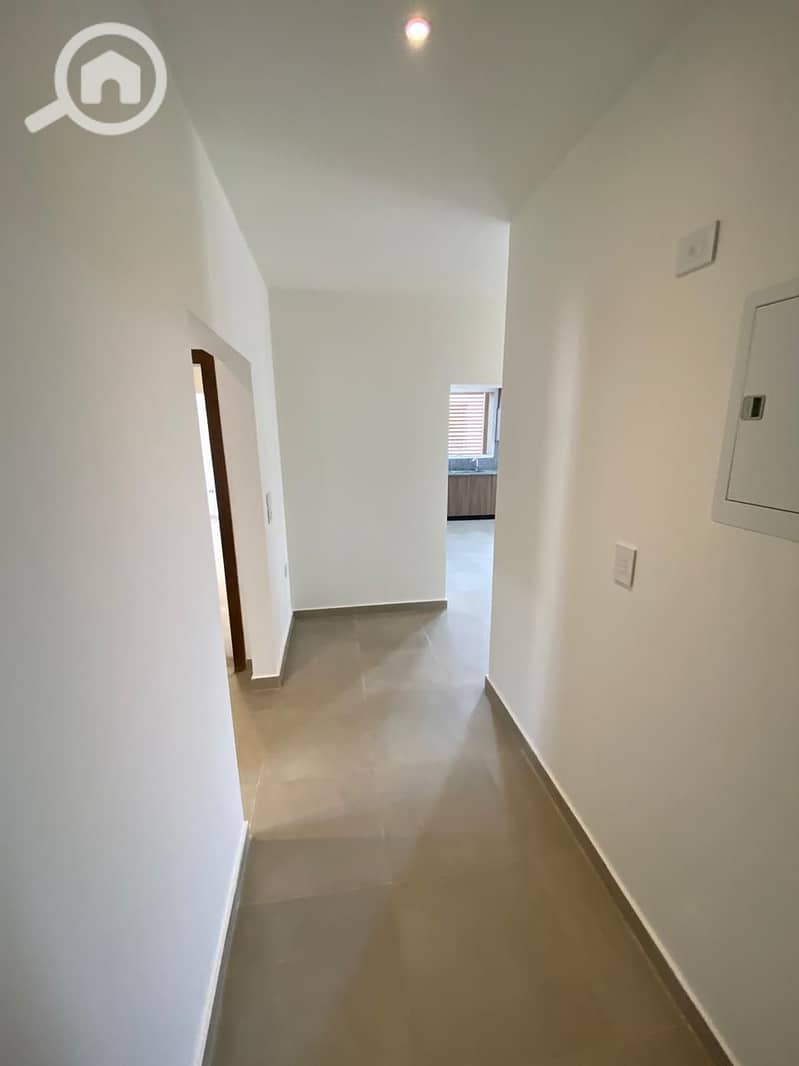 4 WhatsApp Image 2025-12-27 at 12.27. 54 PM (1). jpeg