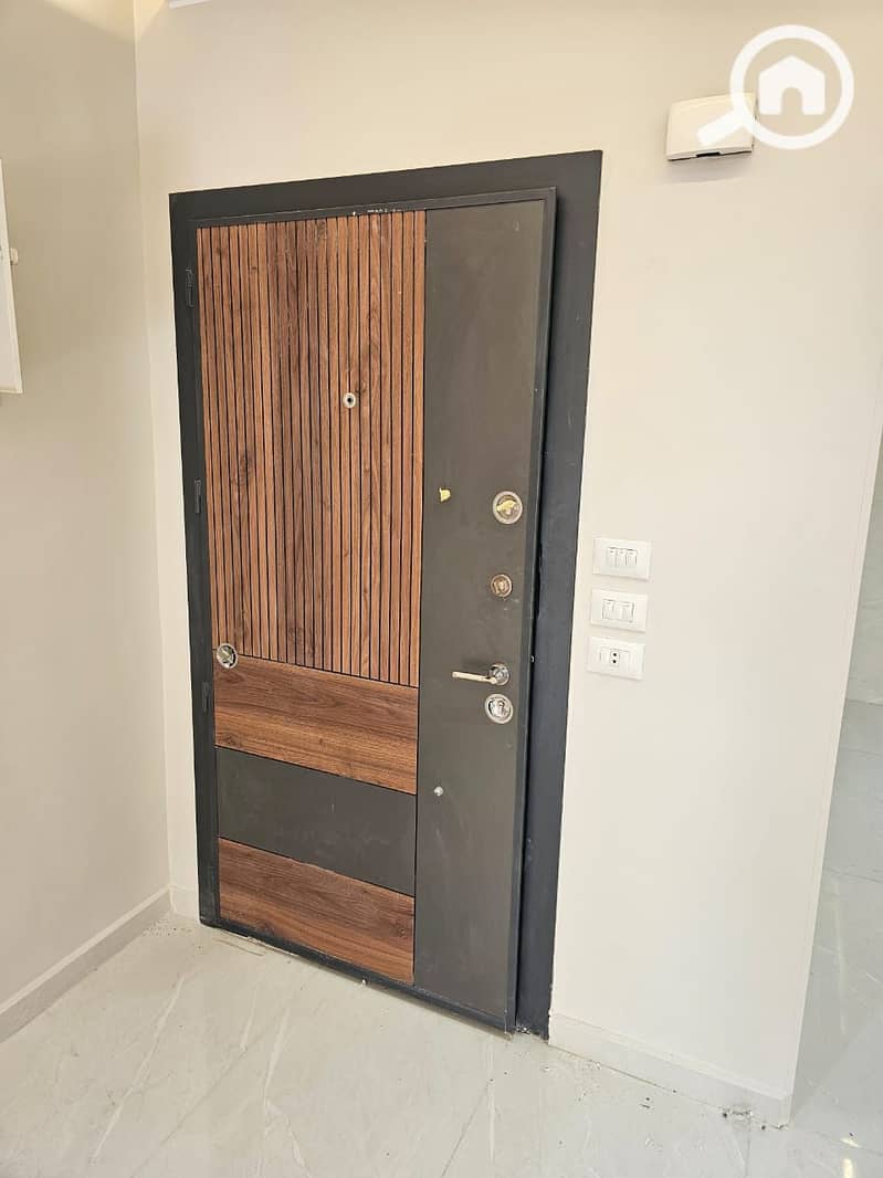 12 WhatsApp Image 2026-01-05 at 2.32. 15 PM (2). jpeg