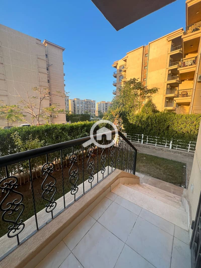 6 040f76a7-7f9a-4ddc-a8f2-aabb35001360. jpeg