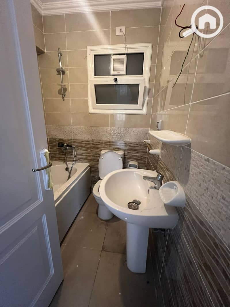 7 59e89e00-9ece-4012-91fa-372ac10678e4. jpeg